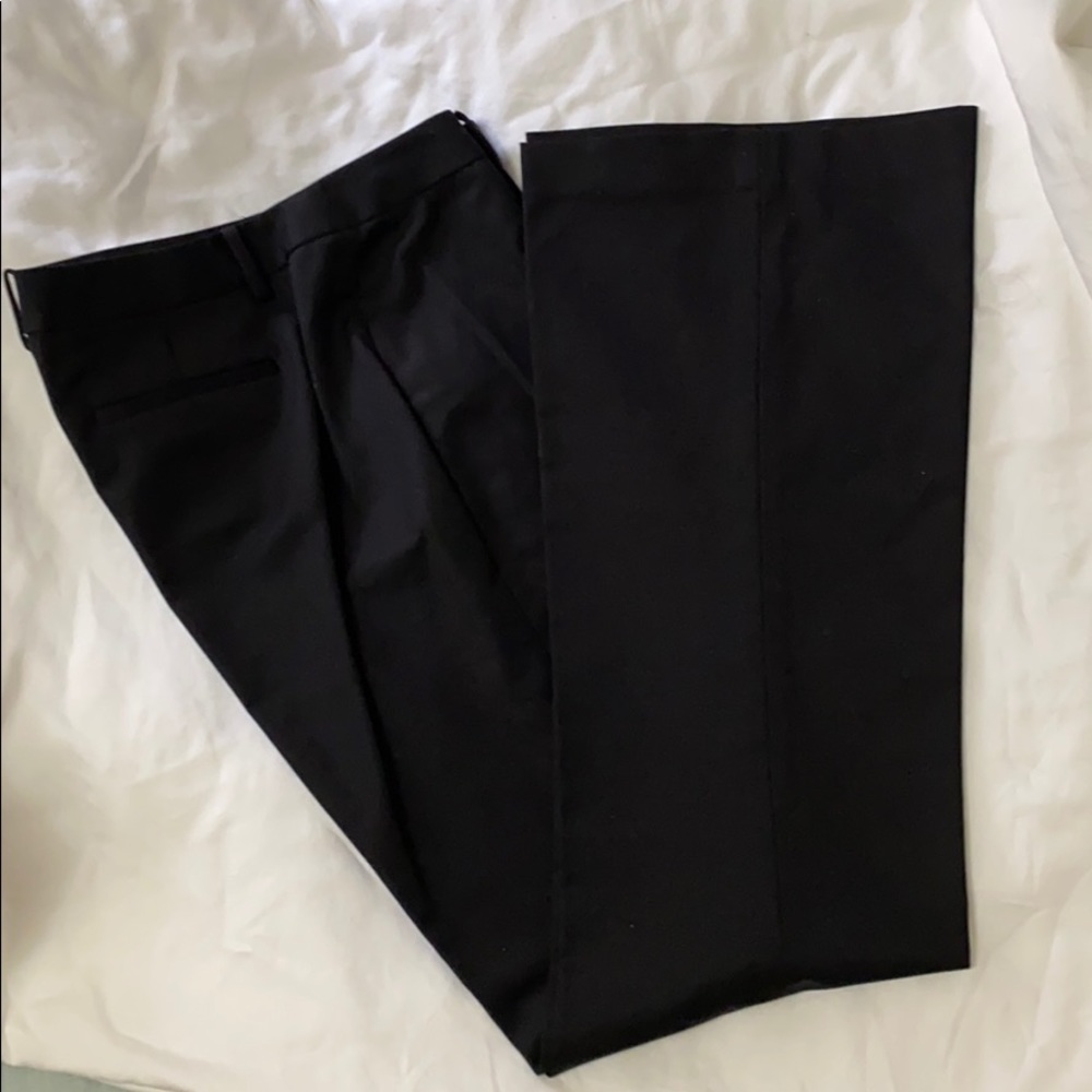 Women’s Tahari dress pants, US size 10